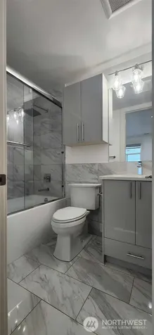 1129 N 33rd Place Renton WA 98056