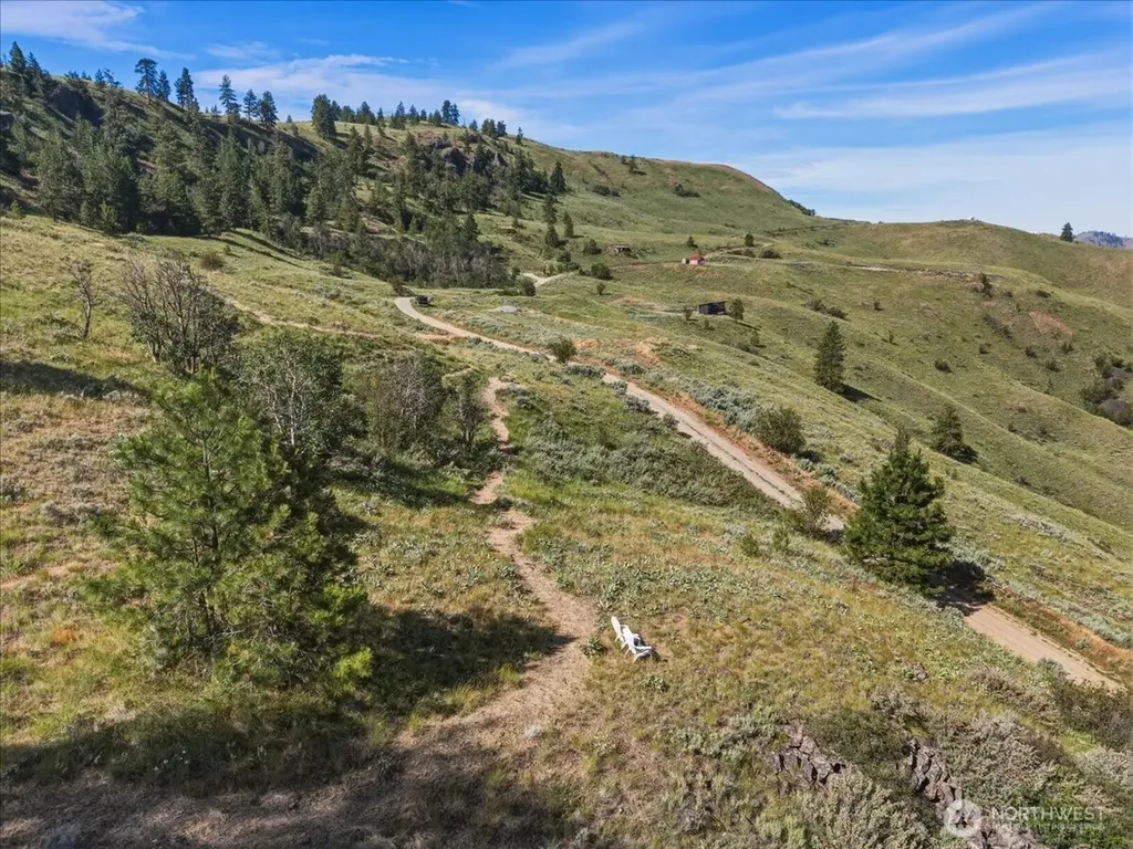 85 Eagles Nest Road Orondo WA 98843