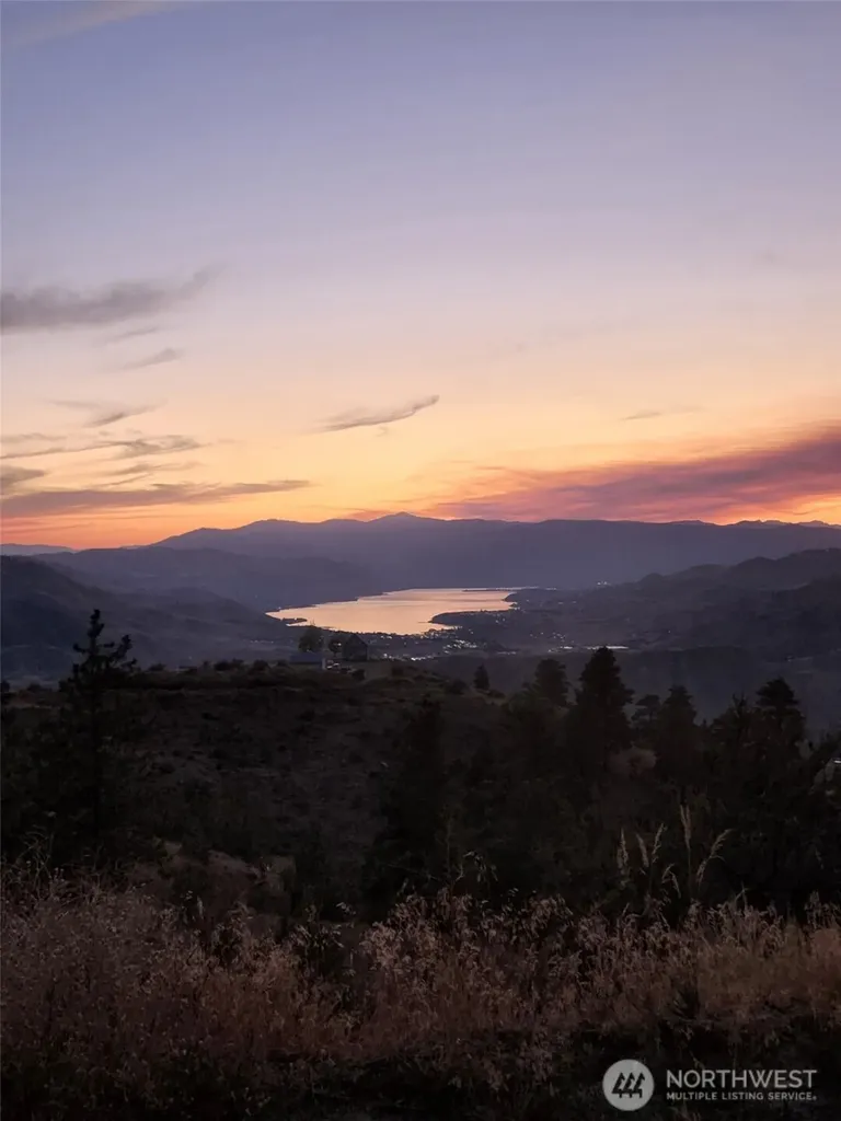 85 Eagles Nest Road Orondo WA 98843