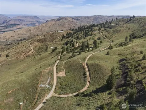 85 Eagles Nest Road Orondo WA 98843