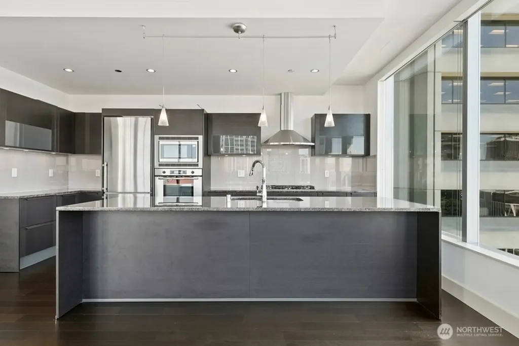 737 Olive Way Seattle WA 98101