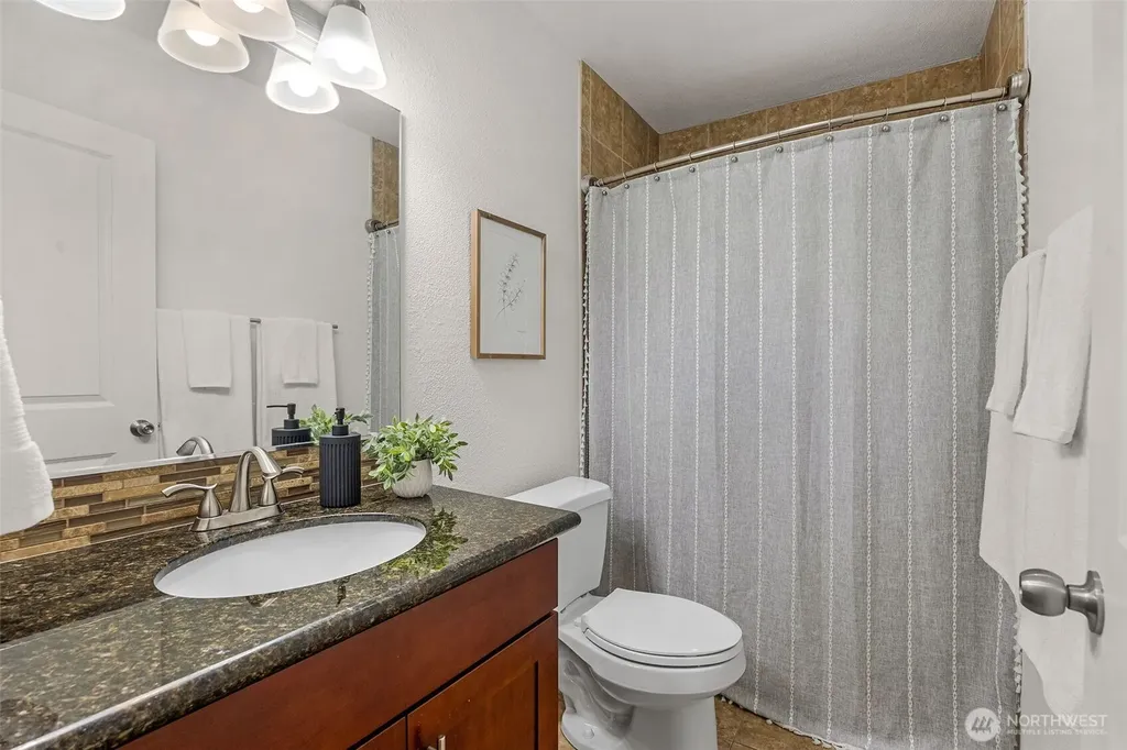 21702 84th Avenue W Edmonds WA 98026
