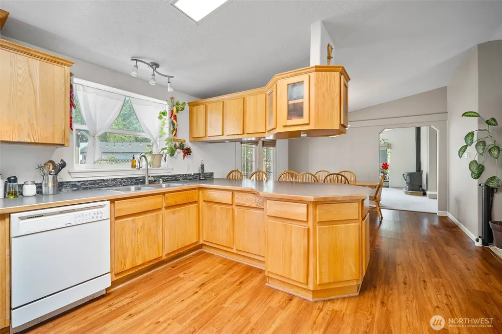 4230 Cody Road Blaine WA 98230