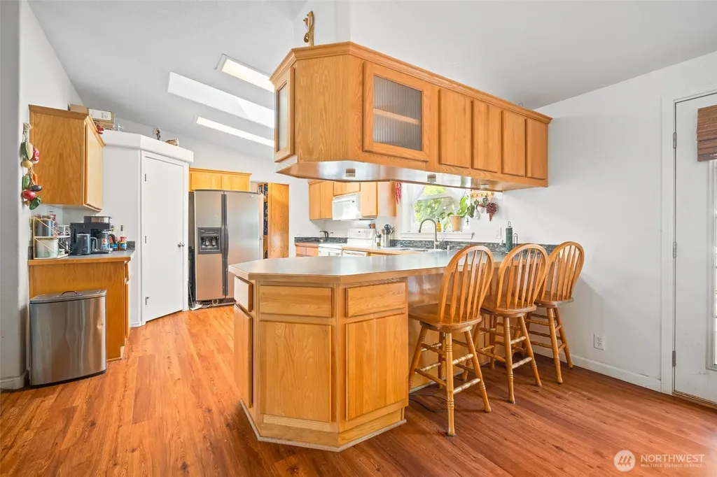 4230 Cody Road Blaine WA 98230