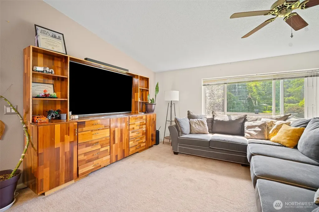 4230 Cody Road Blaine WA 98230