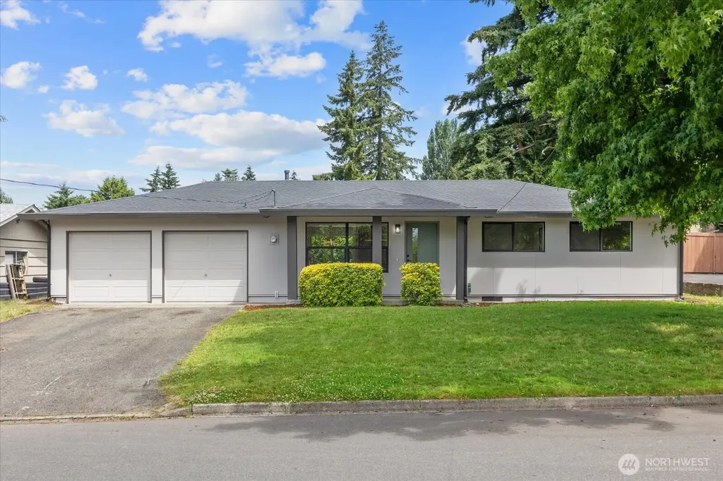 10646 SE 236th Street Kent WA 98031