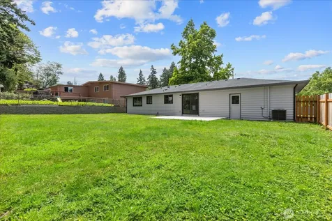 10646 SE 236th Street Kent WA 98031