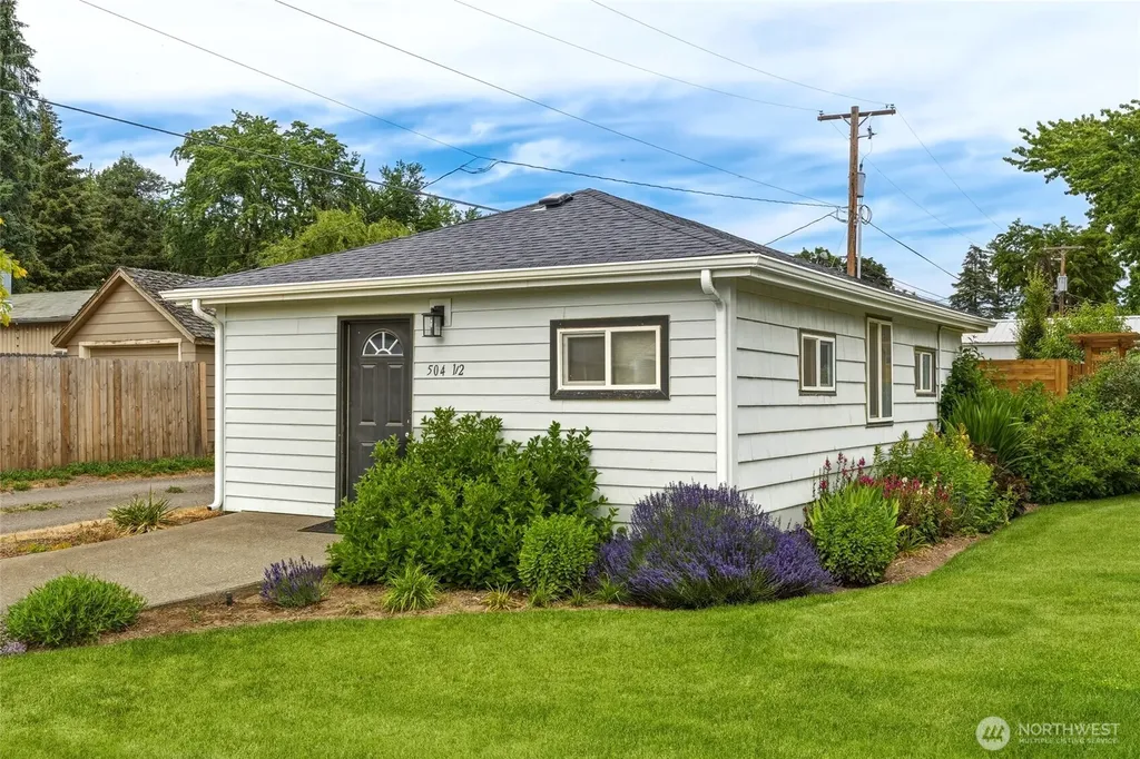 504 N 1st Street Dayton WA 99328