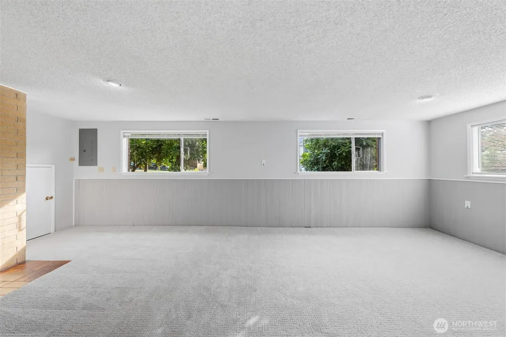 134 160th Place SE Bellevue WA 98008
