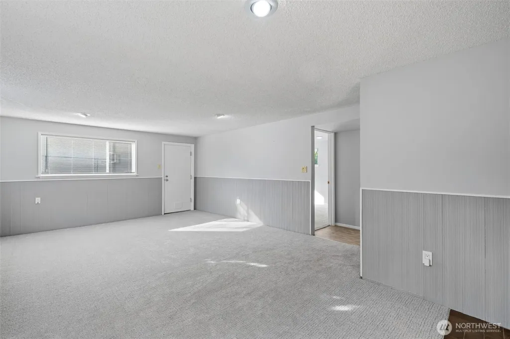 134 160th Place SE Bellevue WA 98008