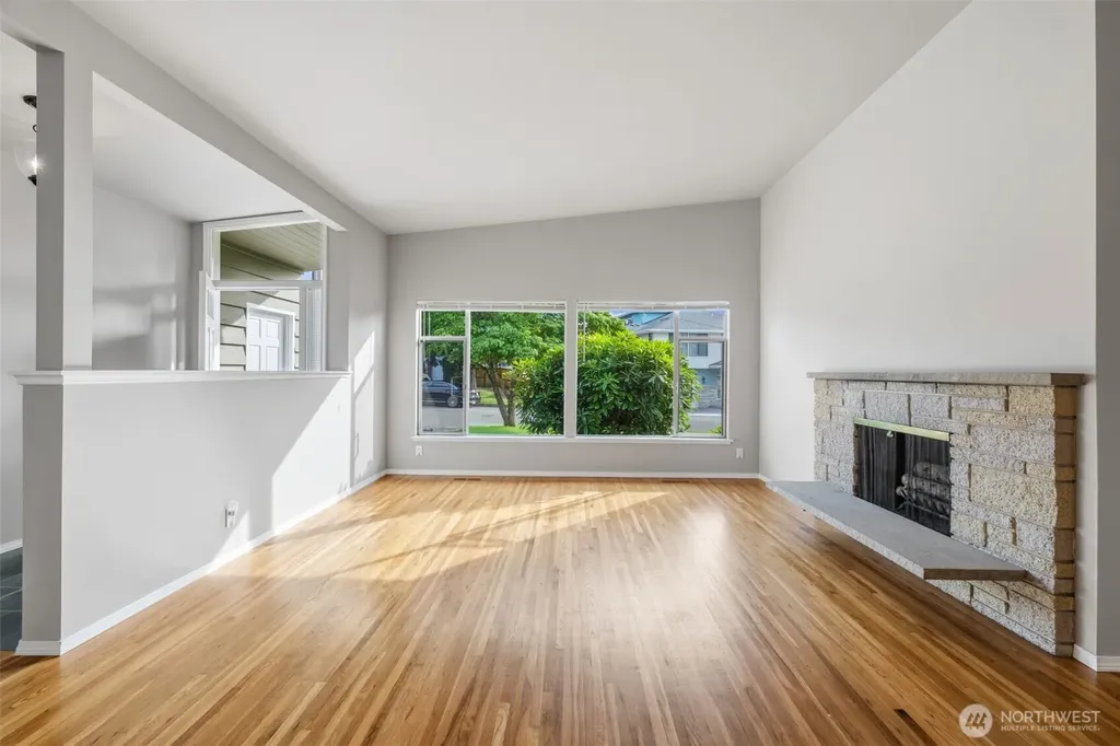 134 160th Place SE Bellevue WA 98008
