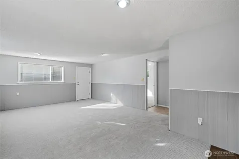 134 160th Place SE Bellevue WA 98008