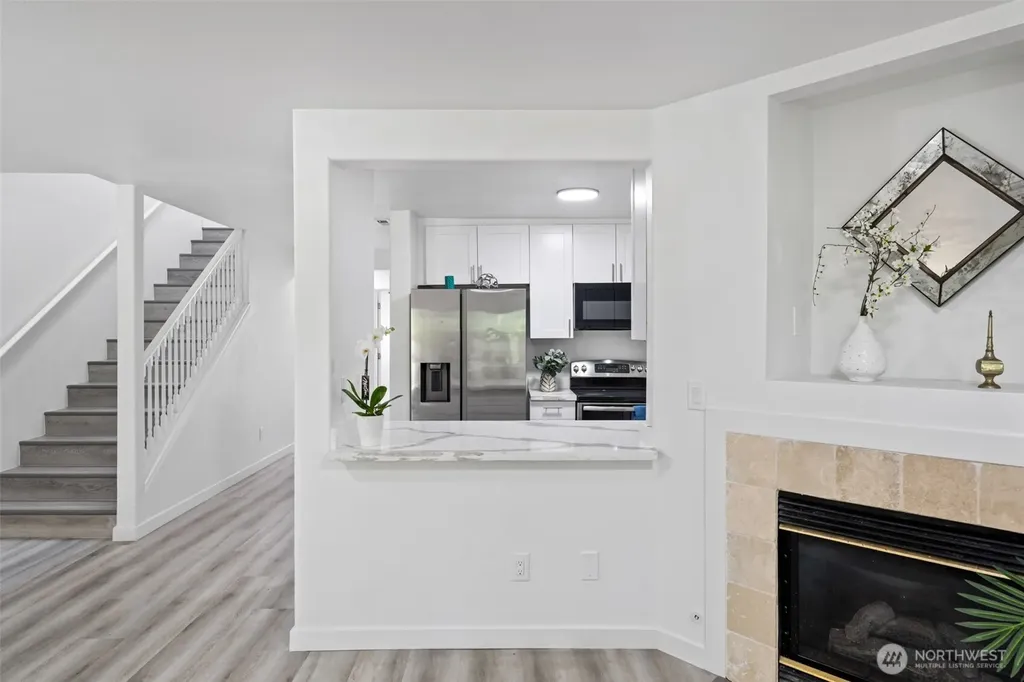2537 S 288th Street Federal Way WA 98003