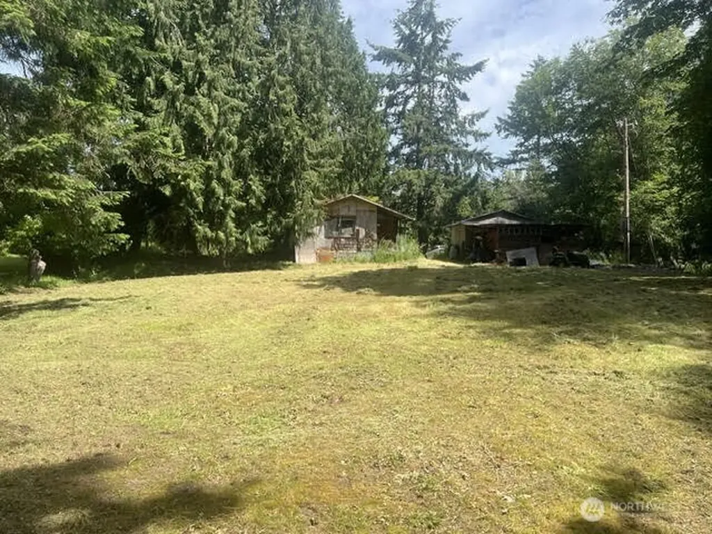 10395 NE Pine Way Bainbridge Island WA 98110