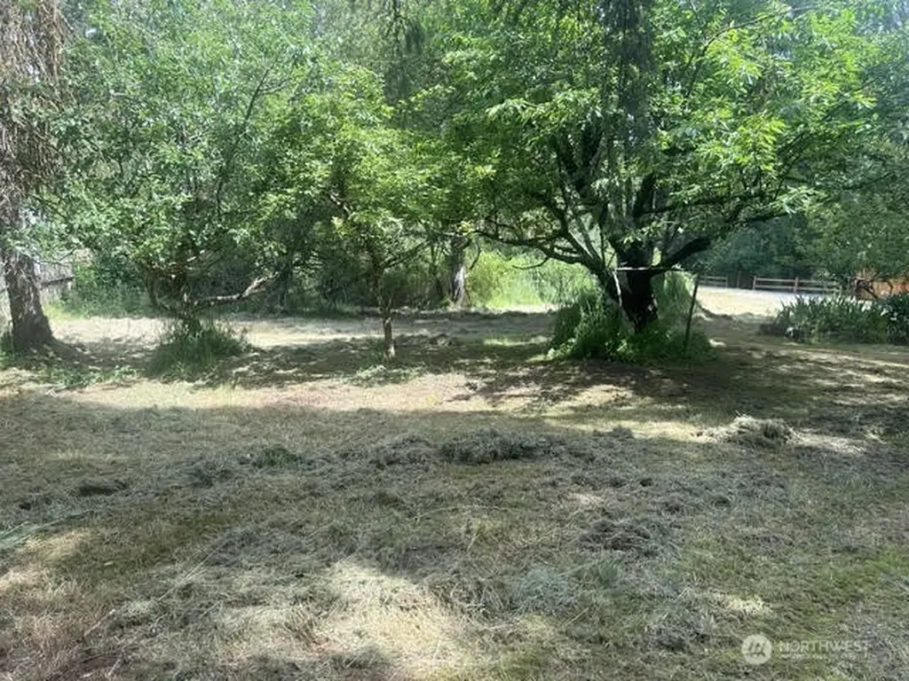 10395 NE Pine Way Bainbridge Island WA 98110