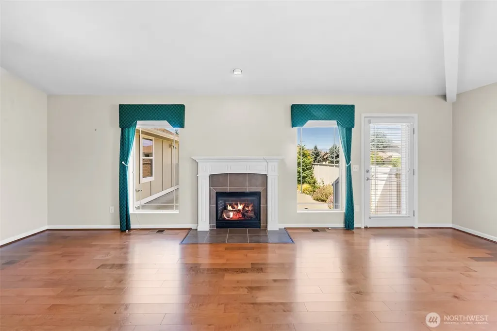 1017 N Minstrel Road Sequim WA 98382