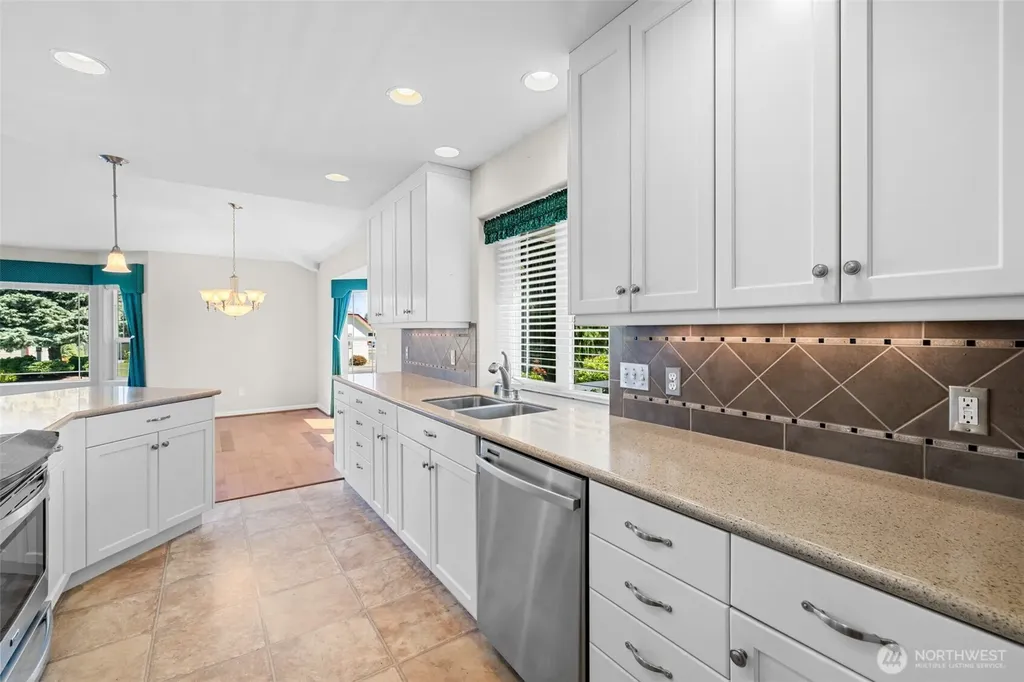 1017 N Minstrel Road Sequim WA 98382