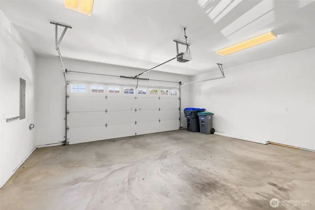 1017 N Minstrel Road Sequim WA 98382