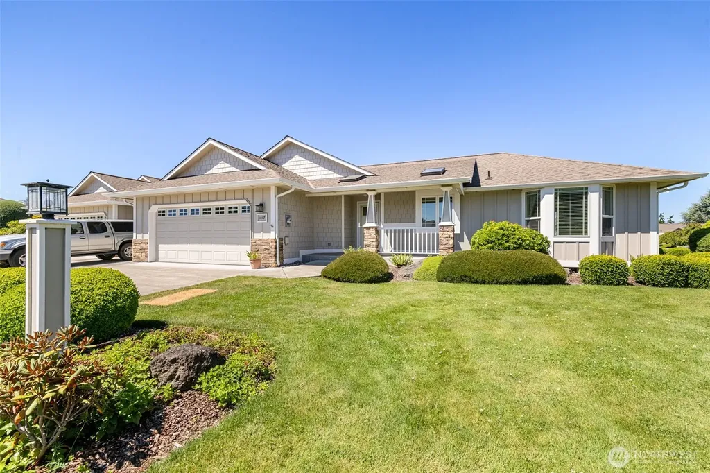 1017 N Minstrel Road Sequim WA 98382