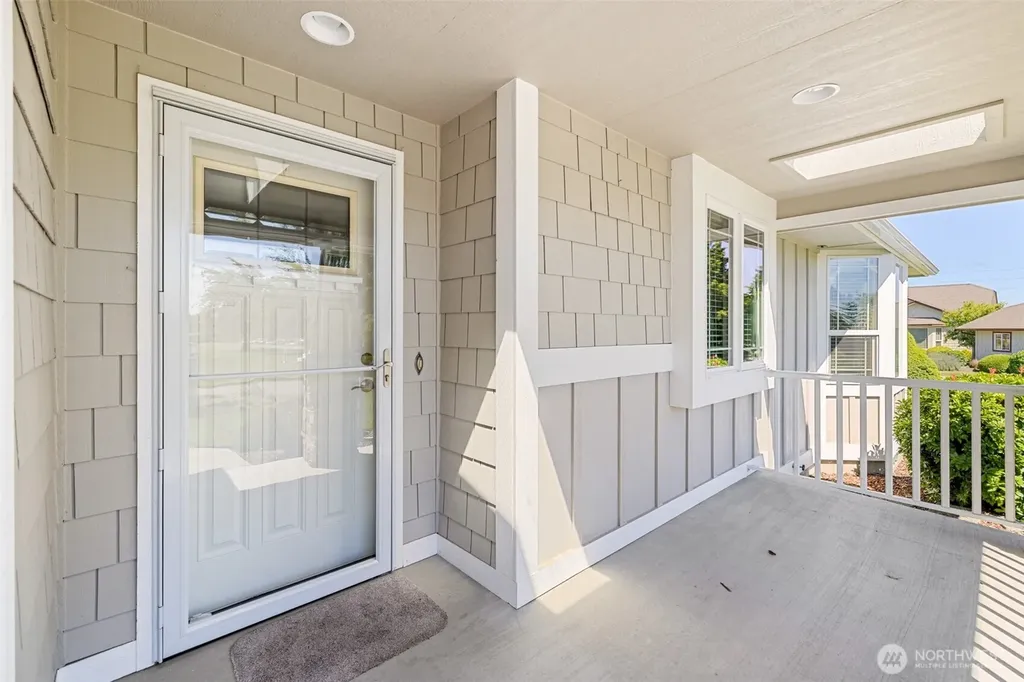 1017 N Minstrel Road Sequim WA 98382