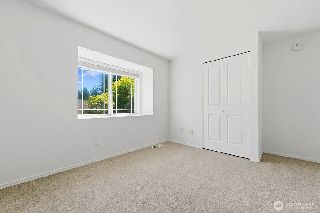 15732 Interlake Avenue N Shoreline WA 98133