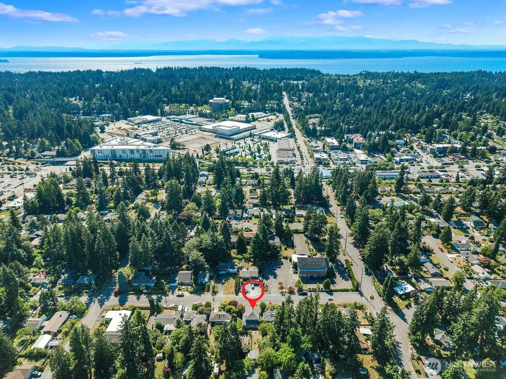 15732 Interlake Avenue N Shoreline WA 98133