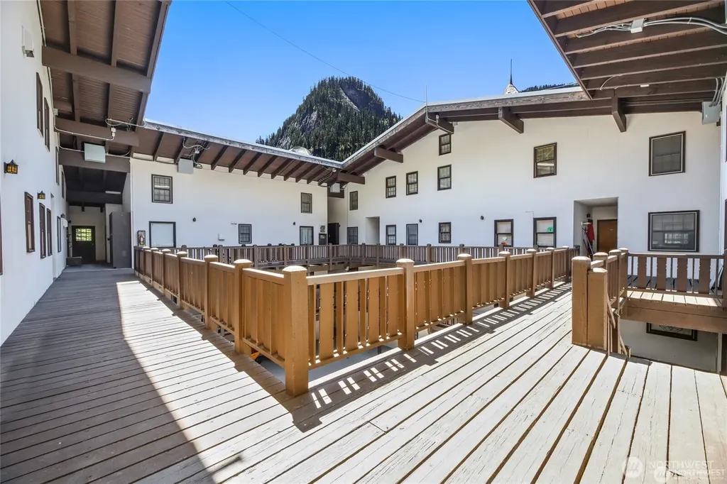17800 Alpental Access Road SE North Bend WA 98045