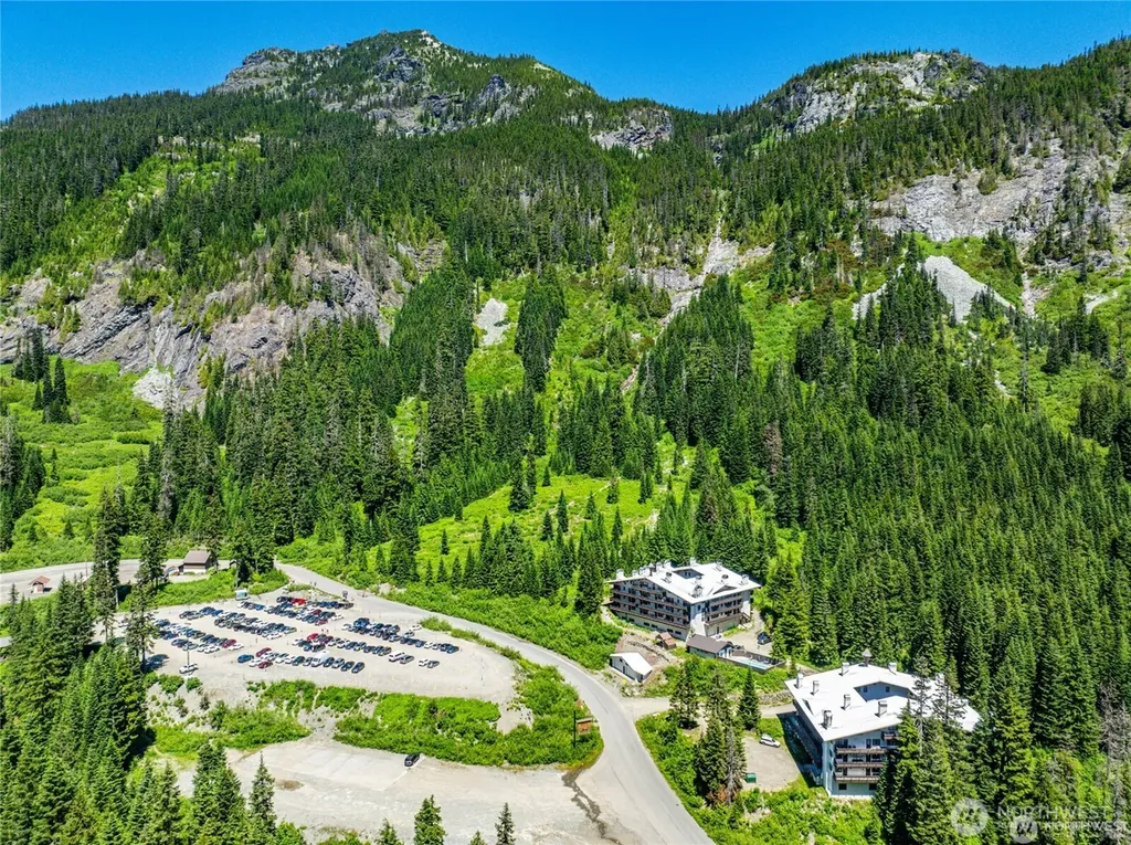 17800 Alpental Access Road SE North Bend WA 98045