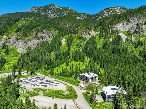 17800 Alpental Access Road SE North Bend WA 98045