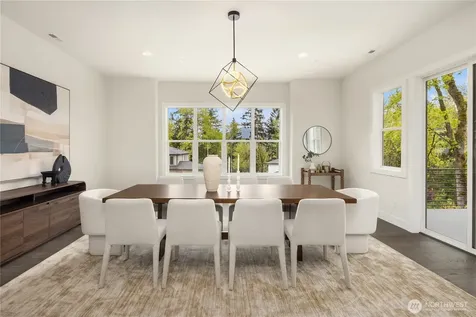 22536 SE 52nd Street Issaquah WA 98029