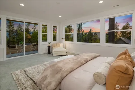 22536 SE 52nd Street Issaquah WA 98029