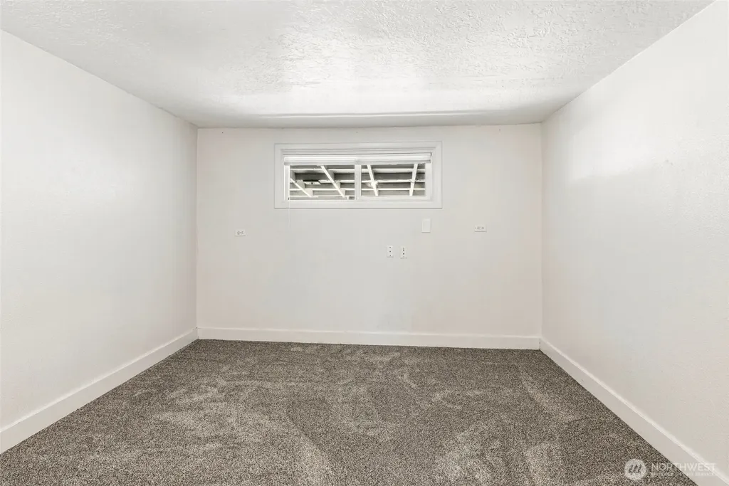 1821 Nichols Boulevard Longview WA 98632