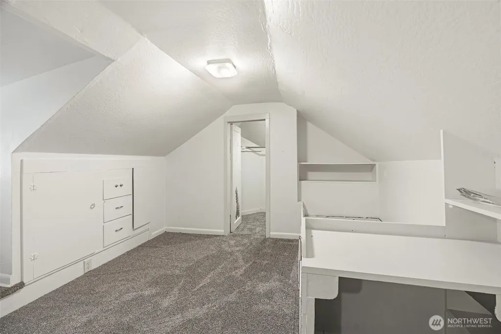 1821 Nichols Boulevard Longview WA 98632