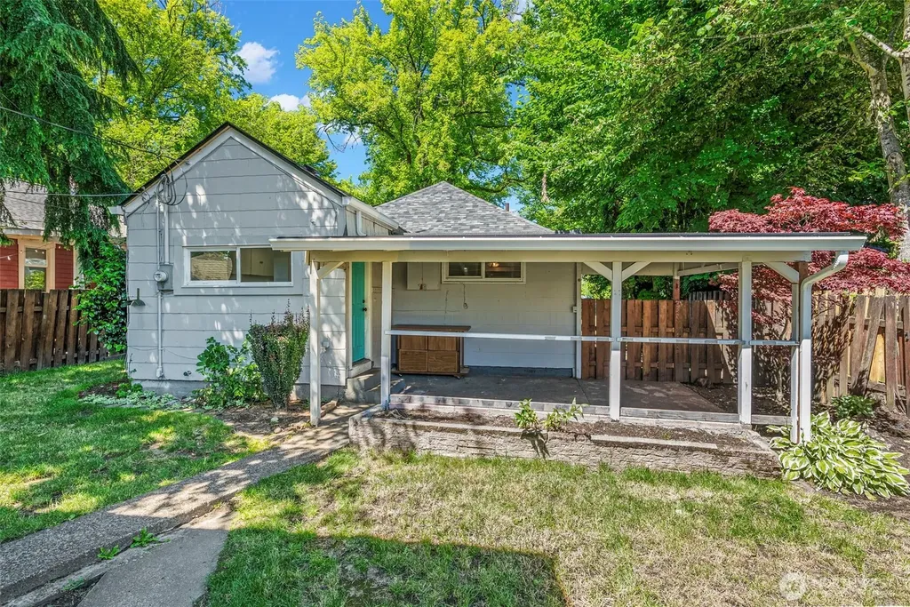 1821 Nichols Boulevard Longview WA 98632