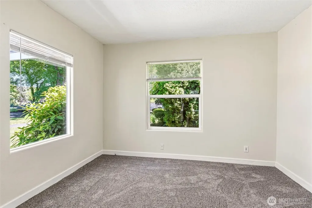 1821 Nichols Boulevard Longview WA 98632