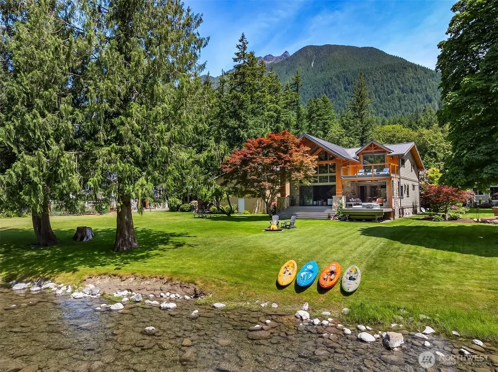 12125 434th Avenue SE North Bend WA 98045