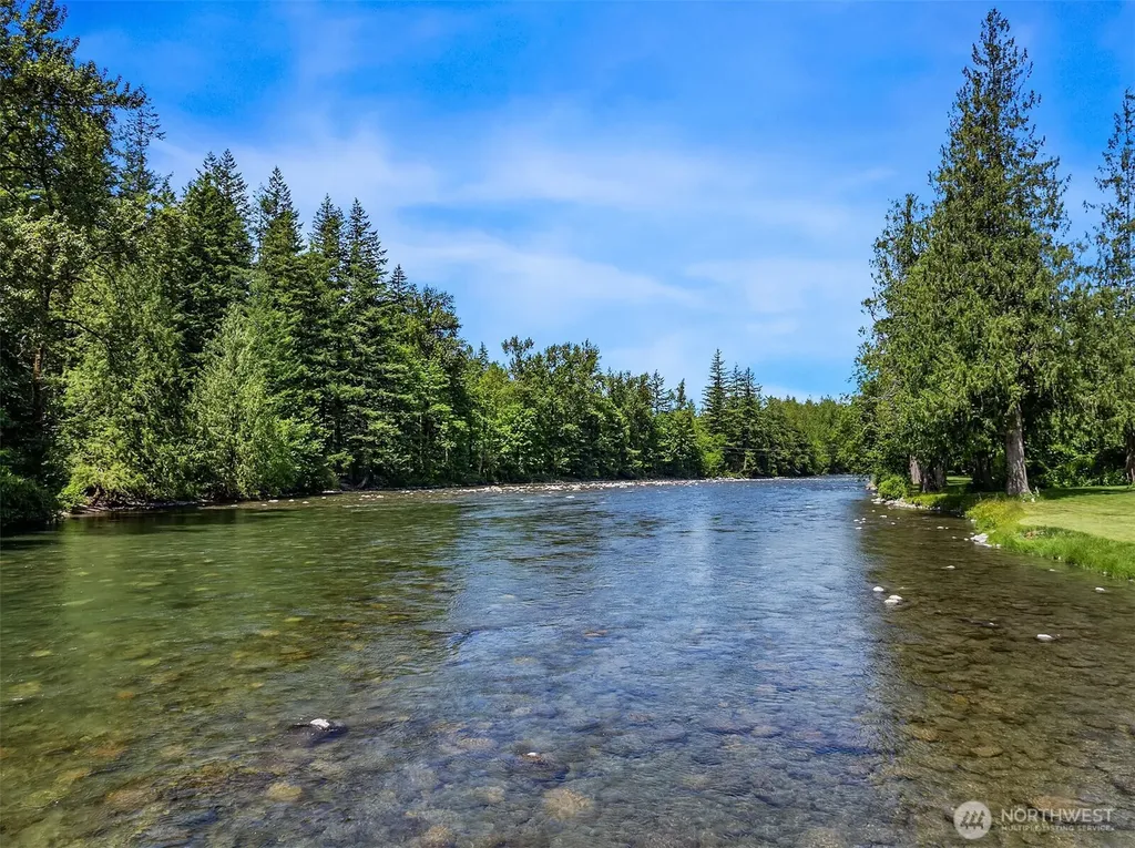 12125 434th Avenue SE North Bend WA 98045