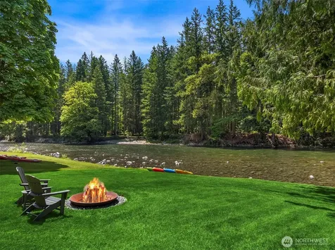 12125 434th Avenue SE North Bend WA 98045