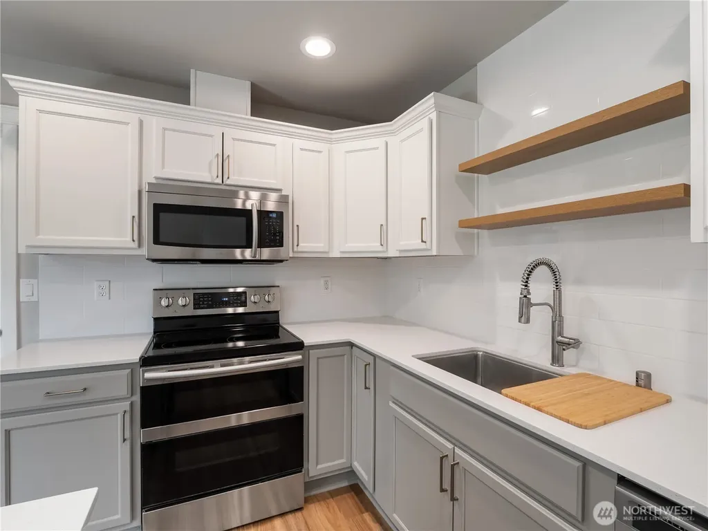 9824 198th Street E Graham WA 98338