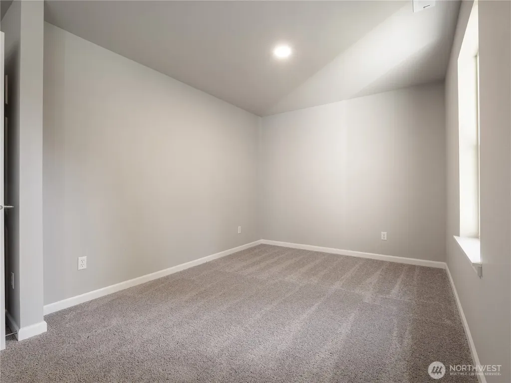 9824 198th Street E Graham WA 98338