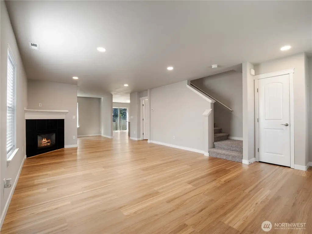 9824 198th Street E Graham WA 98338