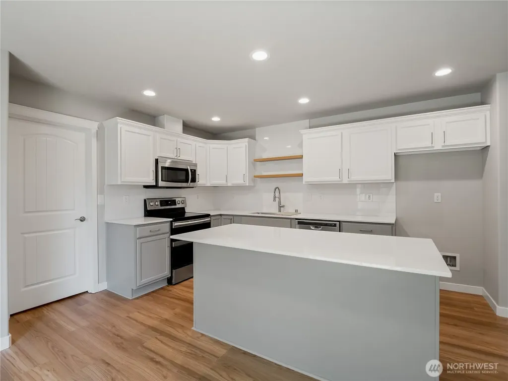 9824 198th Street E Graham WA 98338