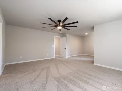 9824 198th Street E Graham WA 98338