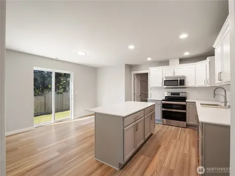 9824 198th Street E Graham WA 98338