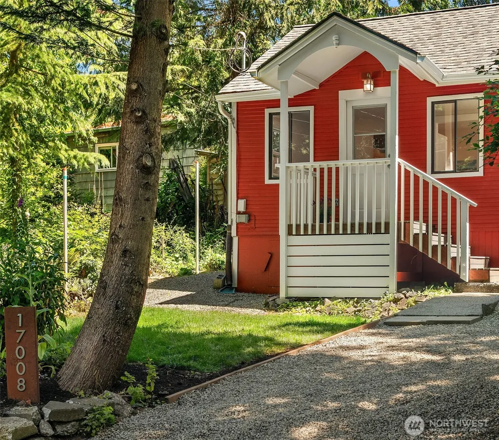17008 135th Place SW Vashon WA 98070