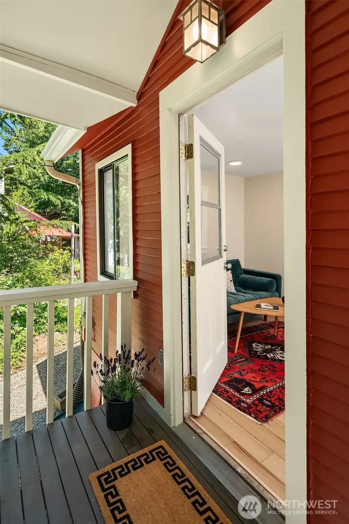 17008 135th Place SW Vashon WA 98070