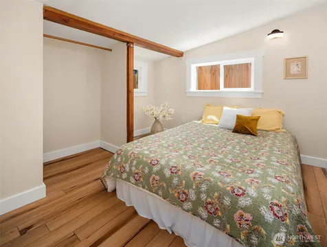 17008 135th Place SW Vashon WA 98070