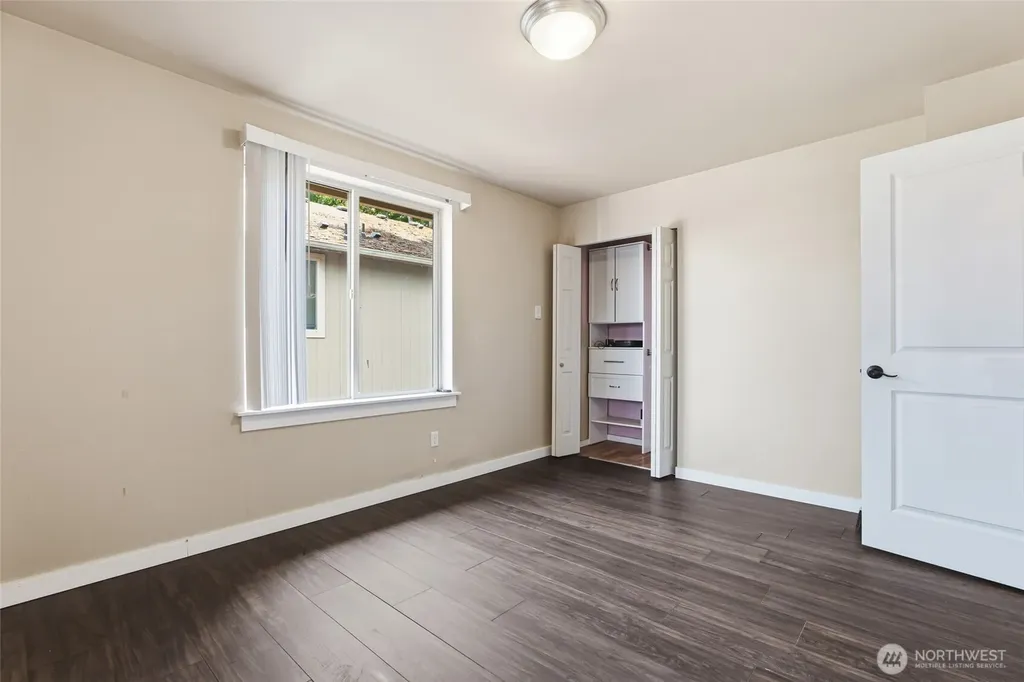 7802 S Junett Street Tacoma WA 98409