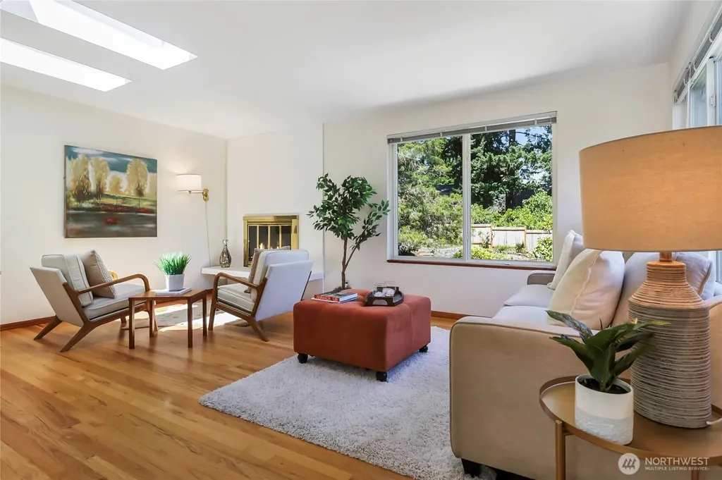 1542 NE 96th Street Seattle WA 98115