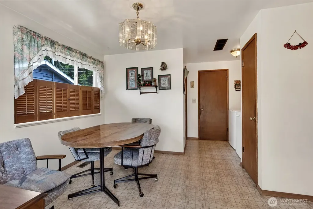420 S 128th Street Seattle WA 98168